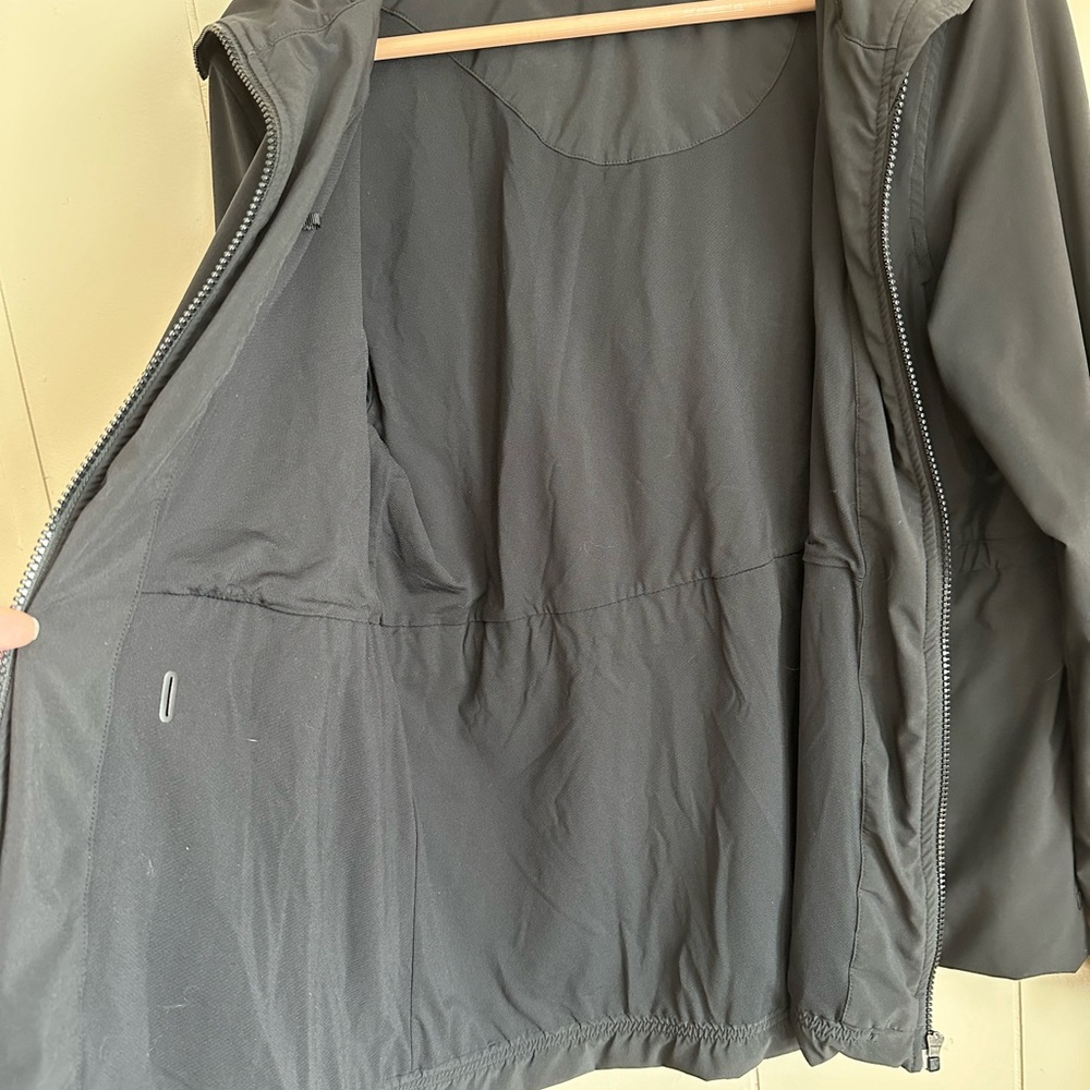 Lululemon Solid Black Lightweight Jacket/ Sz 8 - image 5